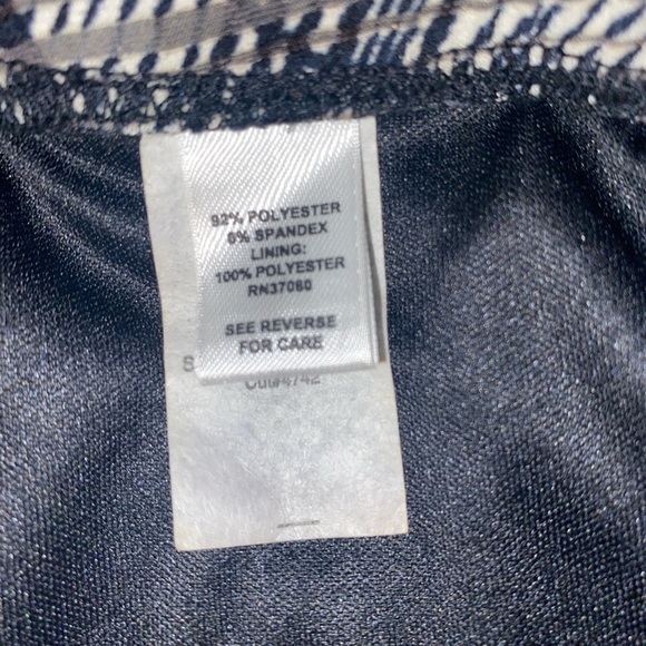 Cato Brand Ladies Asymmetrical Ruffle Skirt with Floral Pattern in Black & Tan - Picture 4 of 5